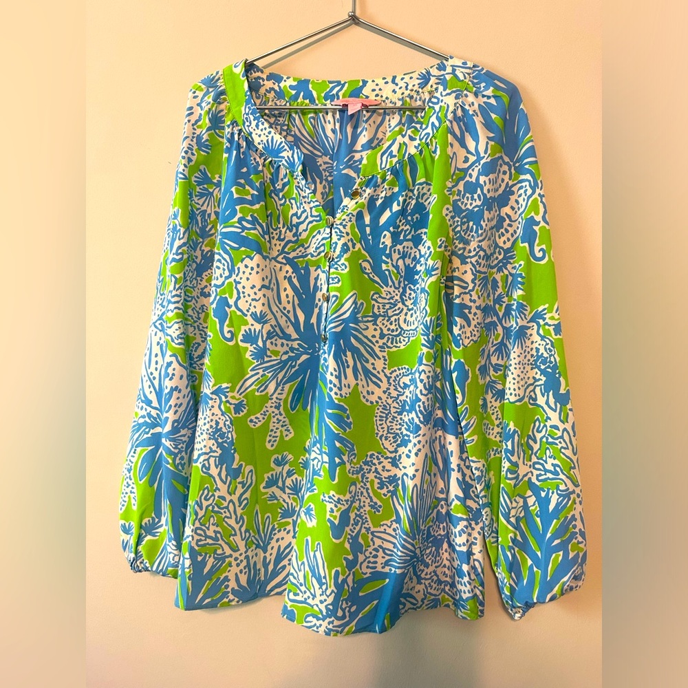 Lilly Pulitzer Elsa silk top size XS. EUC